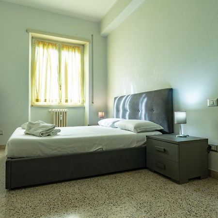 Domus Tuscolana Apartment Roma Exterior foto